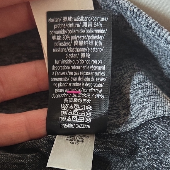 PINK Victoria's Secret High Waist Gray Shortie Shorts Size Small - Picture 5 of 5